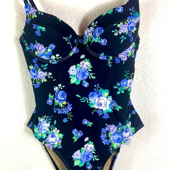 NWT Weworewhat pinup floral corset style one piece swimsuit xs - Picture 2 of 10